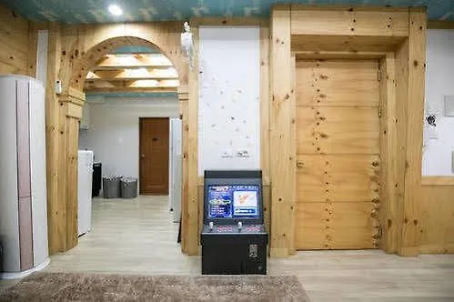 Hotel Jeju Airport Massim